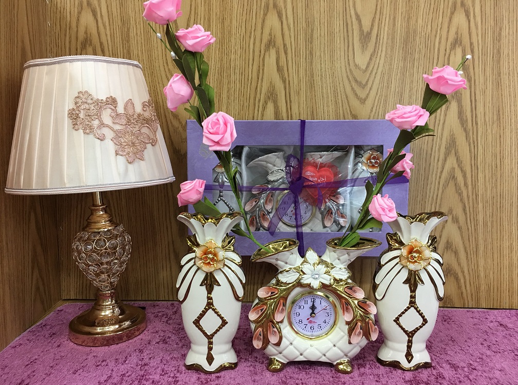 طقم فازه بالساعه الدلوعه 3 ق